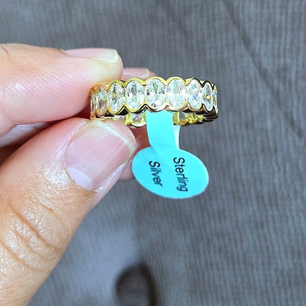 Eternity♾️ Ring💍 With Clear Baguette Crystals💎 - NWT - Picture 3 of 16